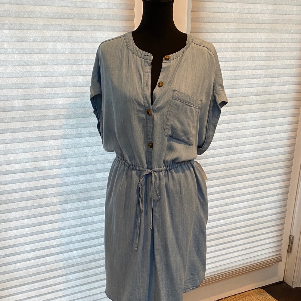 Time and Tru Light Blue Woven Shirt Dress